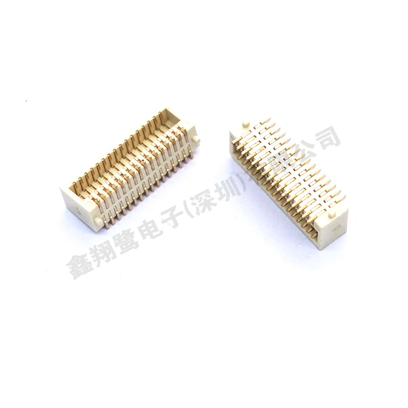 0.8間距單槽側插母座合高5.2MM